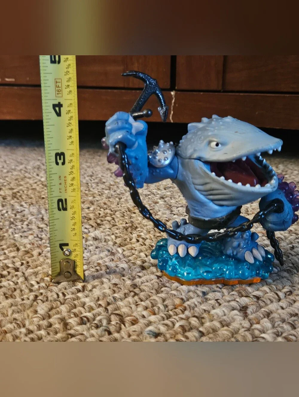 Skylanders Giants Thumpback With The Card